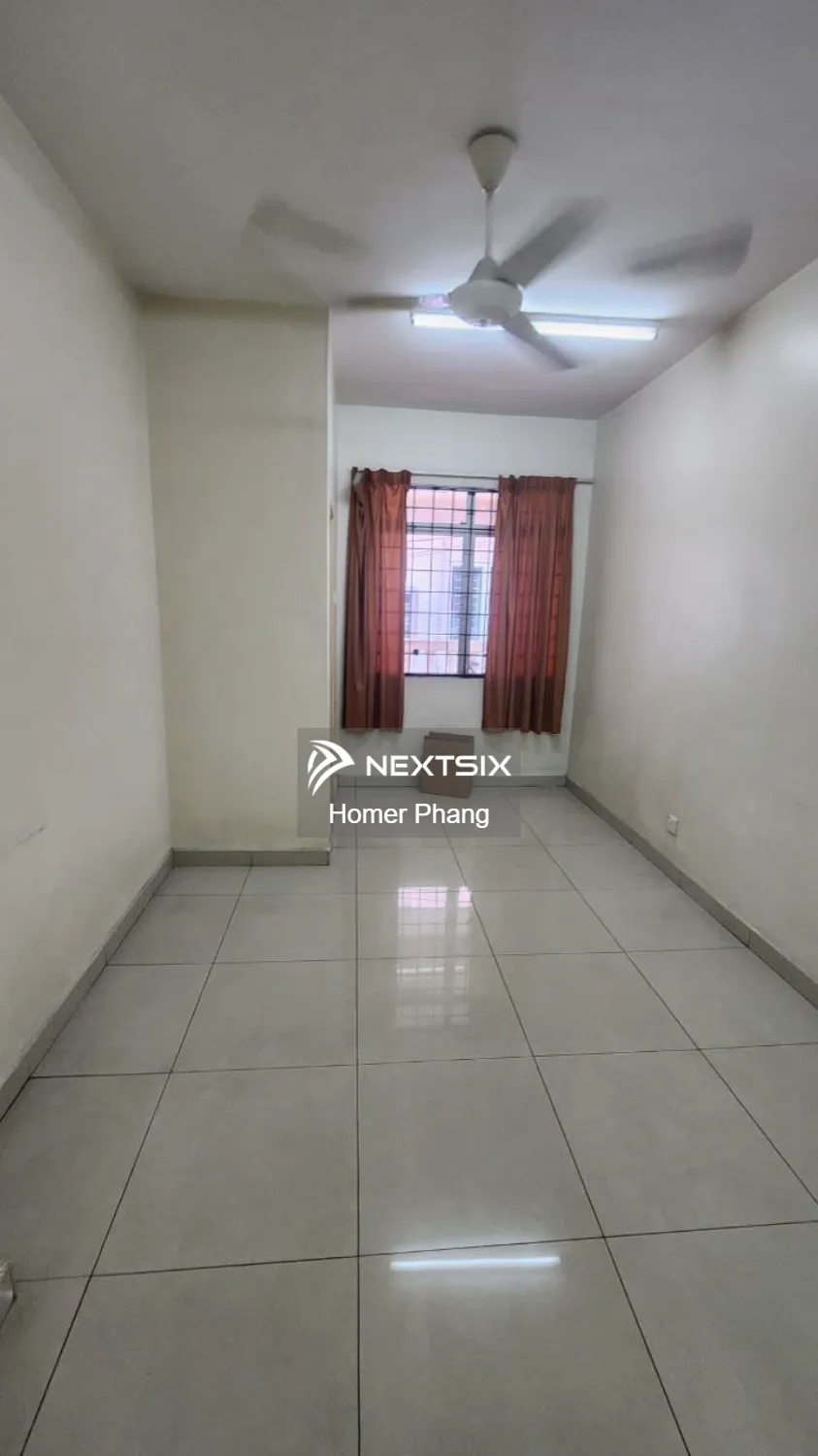2.5-sty Terrace/Link House For Sale in Serdang Selangor - Image 8