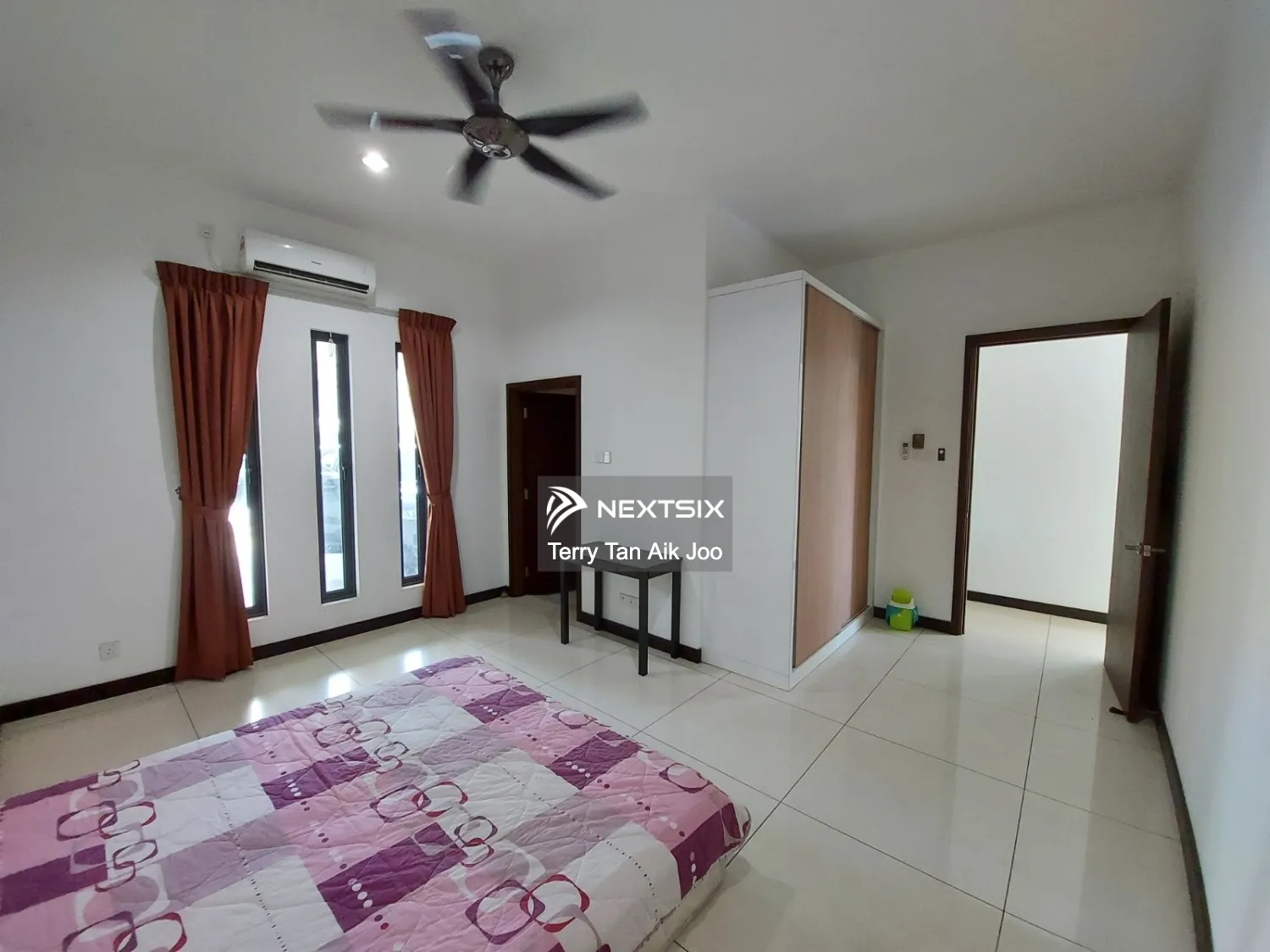 Semi-detached House For Sale in Permas Jaya Johor - Image 6