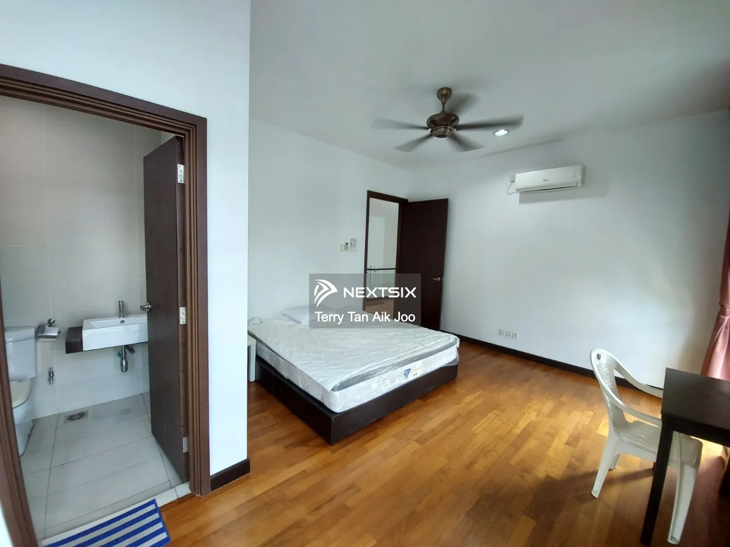 Semi-detached House For Sale in Permas Jaya Johor - Image 9