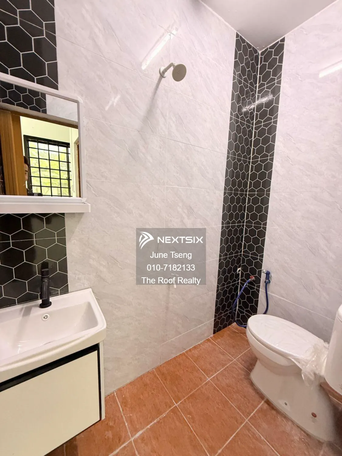2-sty Terrace/Link House For Rent in Ulu Tiram Johor - Image 3
