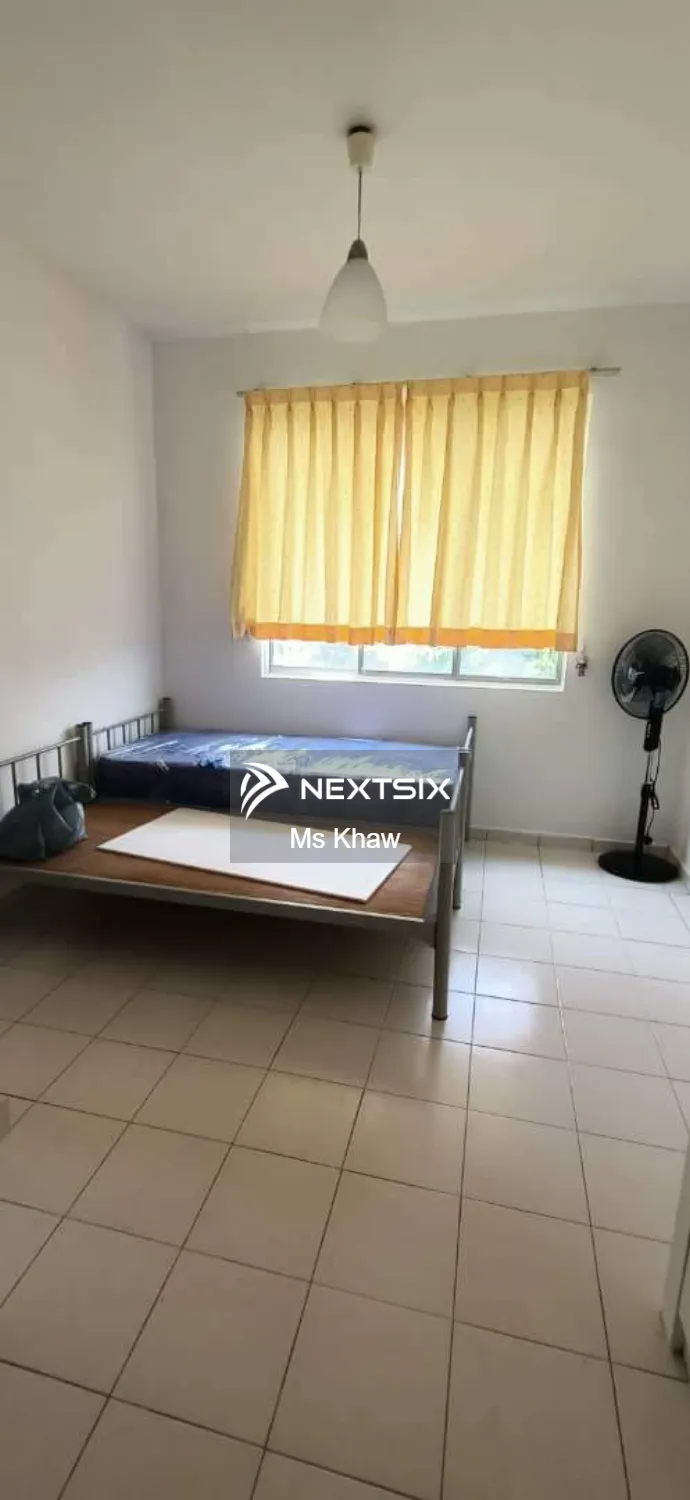 Serviced Residence For Sale in Gelang Patah Johor - Image 9