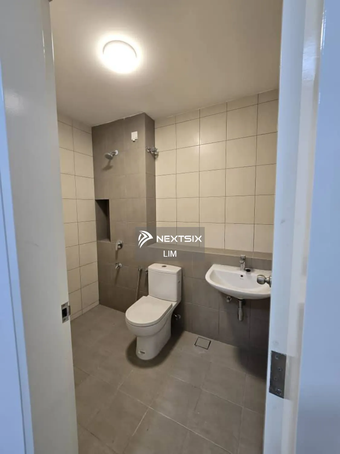 2-sty Terrace/Link House For Sale in Bandar Bukit Raja Selangor - Image 7
