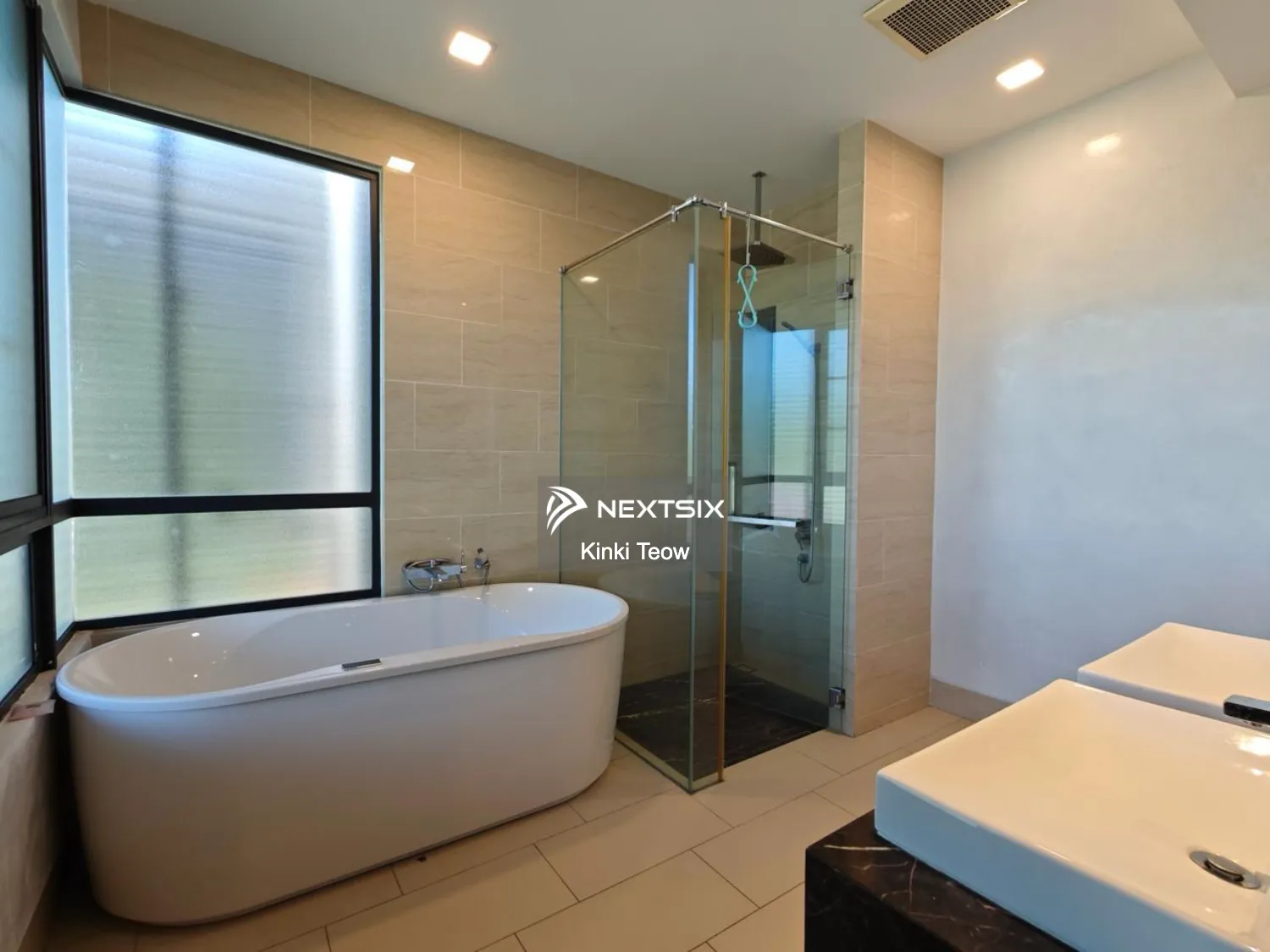 Semi-detached House For Rent in Gelang Patah Johor - Image 13