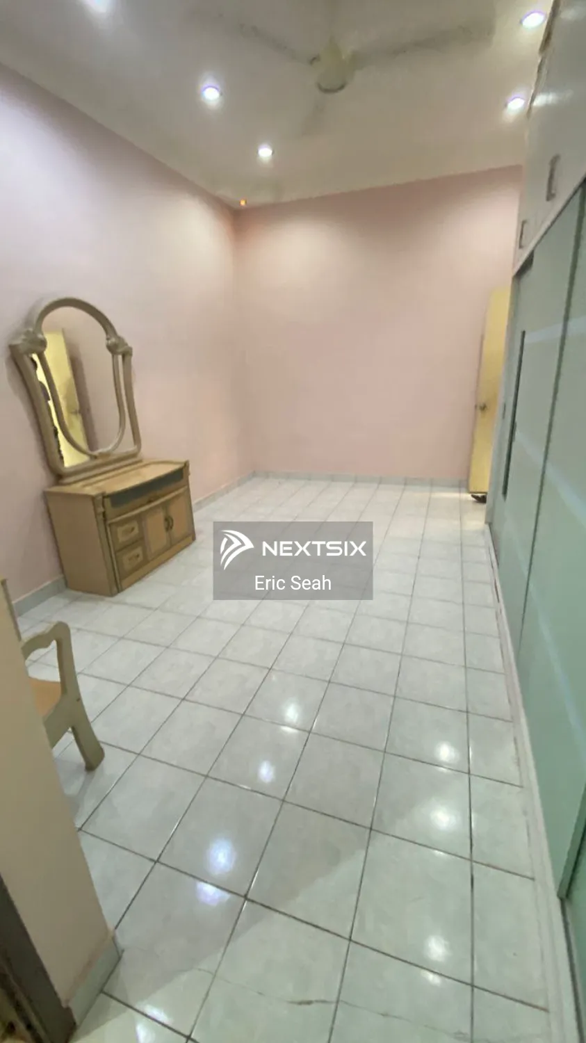 1-sty Terrace/Link House For Rent in Ulu Tiram Johor - Image 7