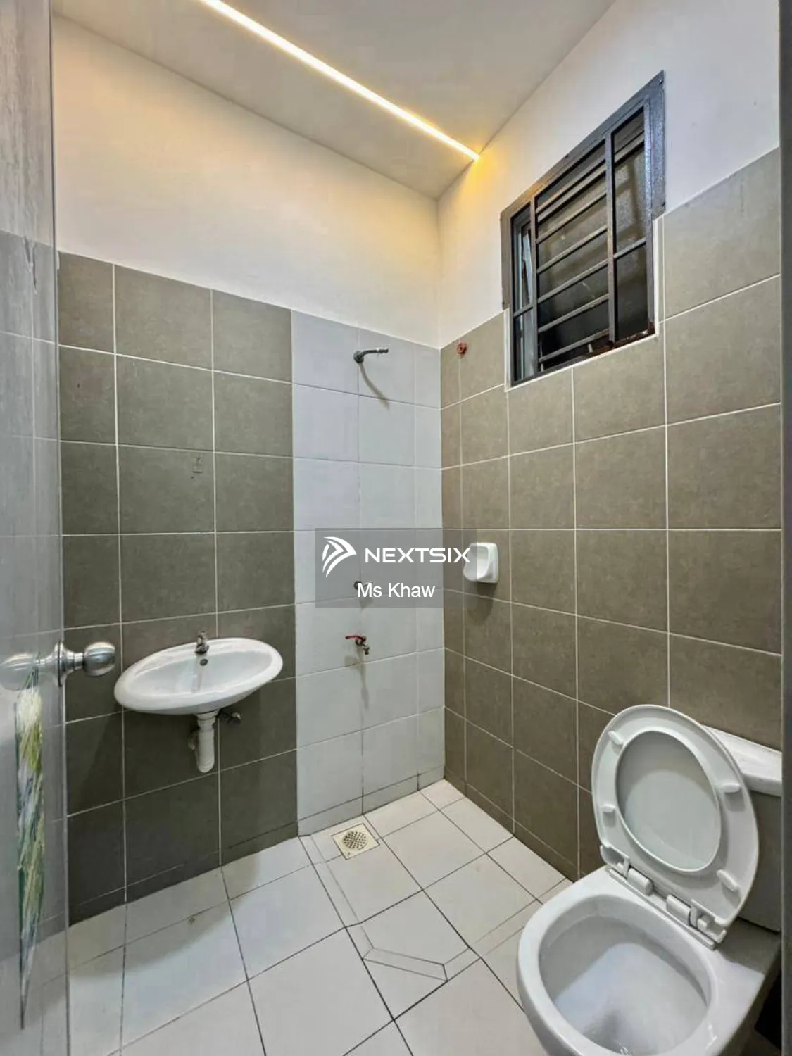2-sty Terrace/Link House For Sale in Gelang Patah Johor - Image 9