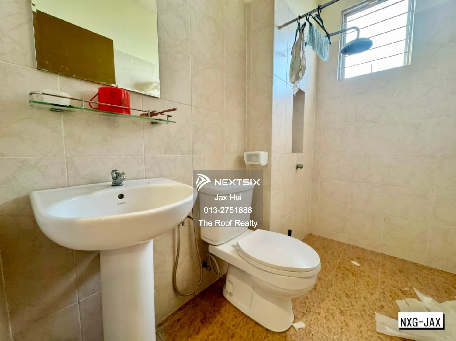 Semi-detached House For Sale in Aman Perdana Selangor - Image 9
