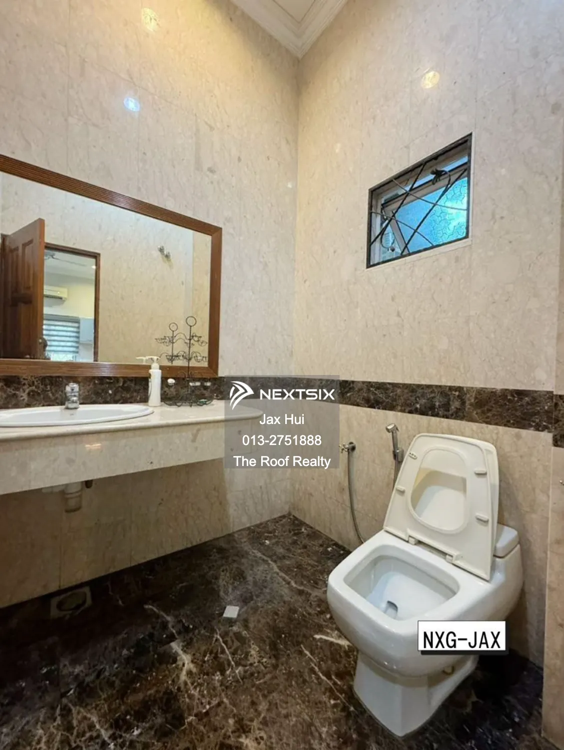 Bungalow For Sale in Klang Selangor - Image 12