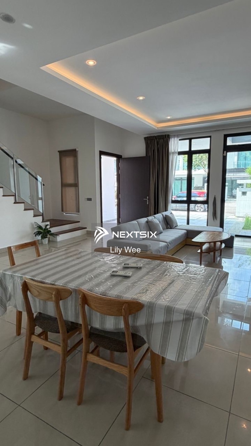 2-sty Terrace/Link House For Sale in Iskandar Puteri (Nusajaya) Johor - Image 2
