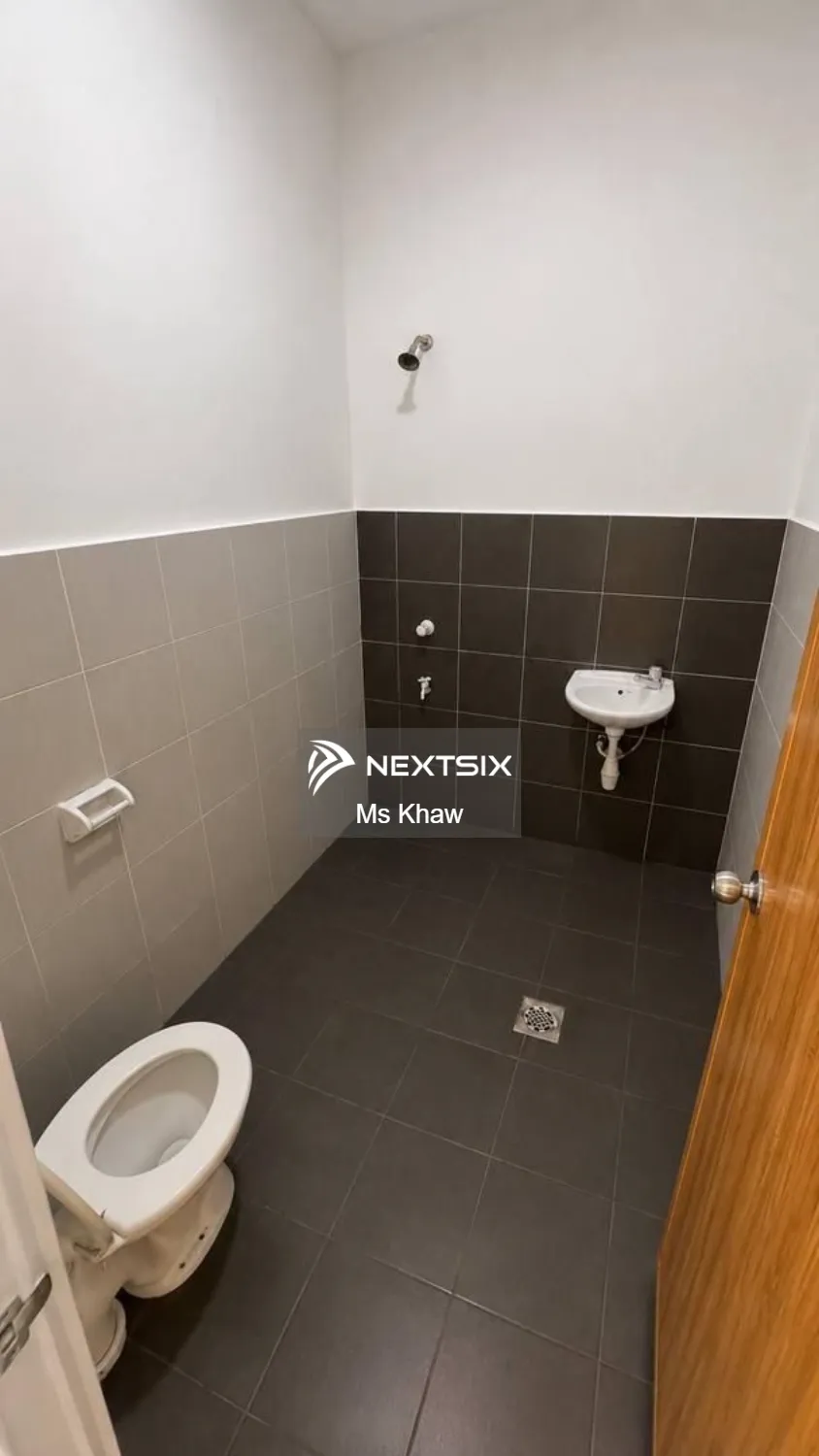 2-sty Terrace/Link House For Sale in Johor Bahru Johor - Image 2