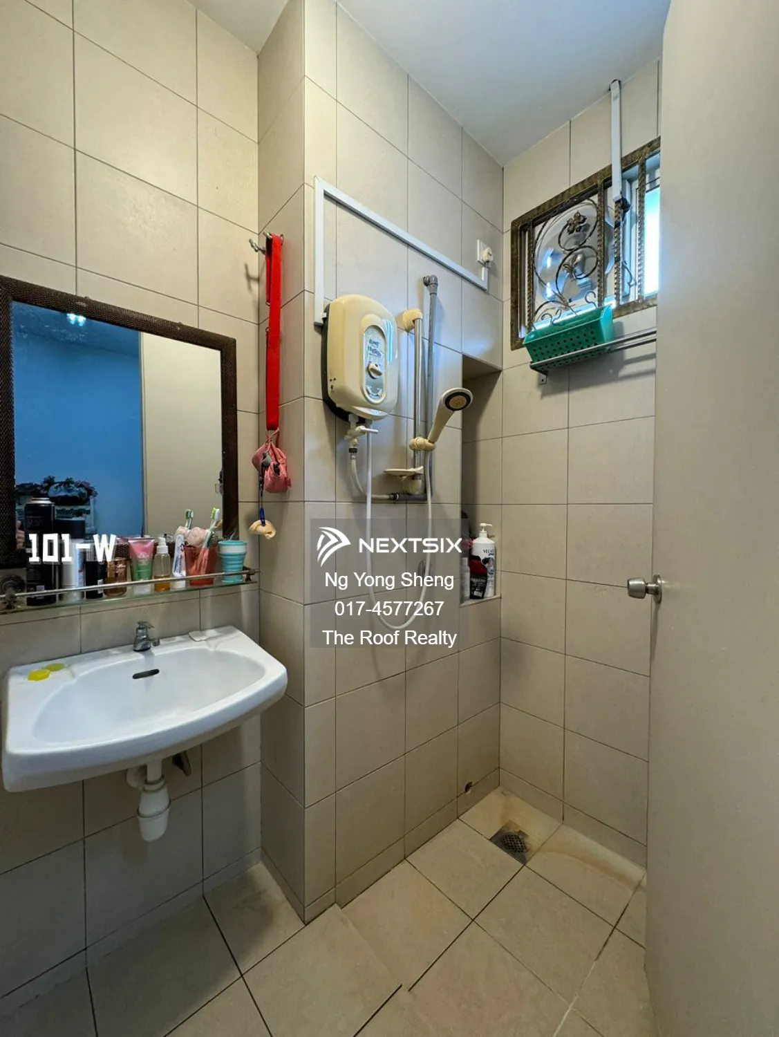 2.5-sty Terrace/Link House For Sale in Bandar Botanic Selangor - Image 11