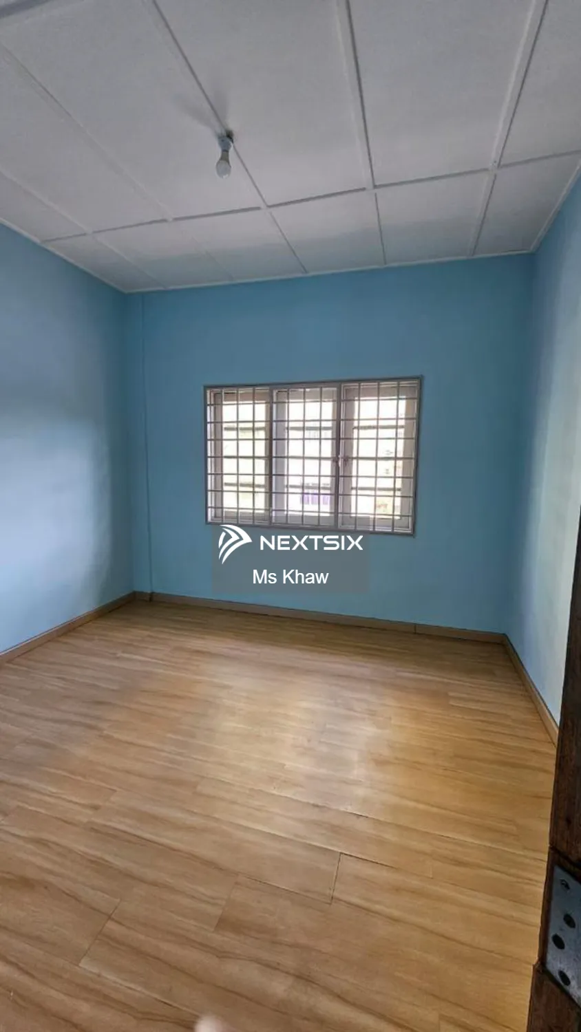 Apartment For Sale in Tampoi Johor - Image 5