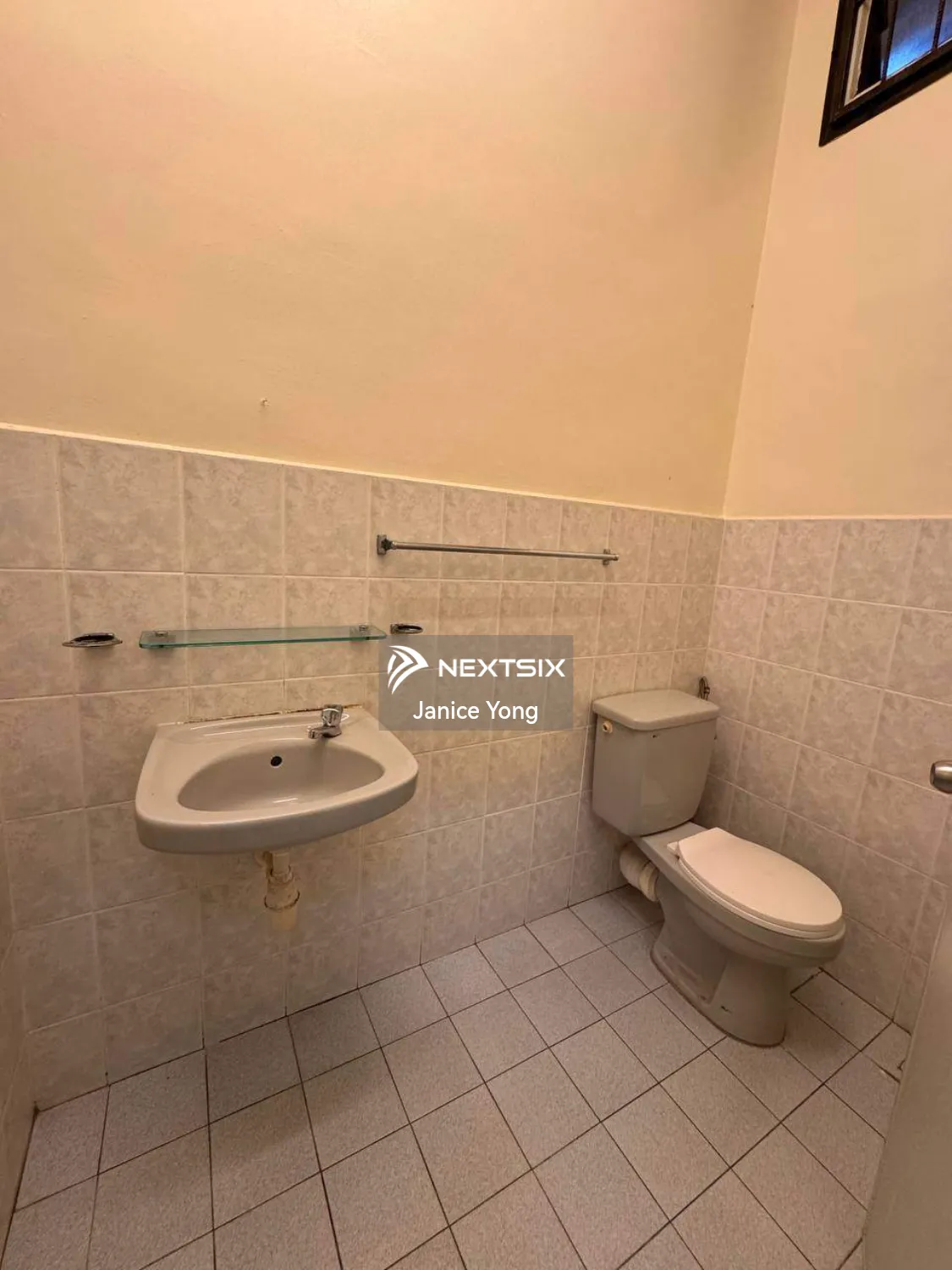 1.5-sty Terrace/Link House For Sale in Ulu Tiram Johor - Image 6