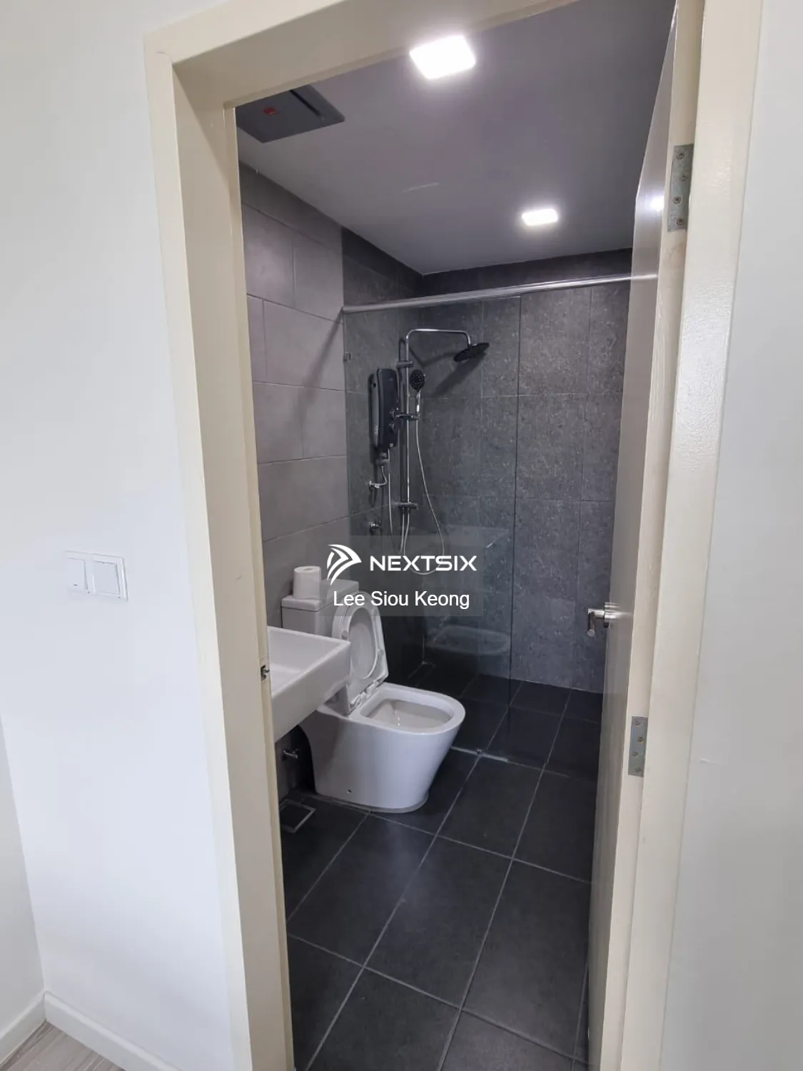 Serviced Residence For Rent in Seri Kembangan Selangor - Image 8