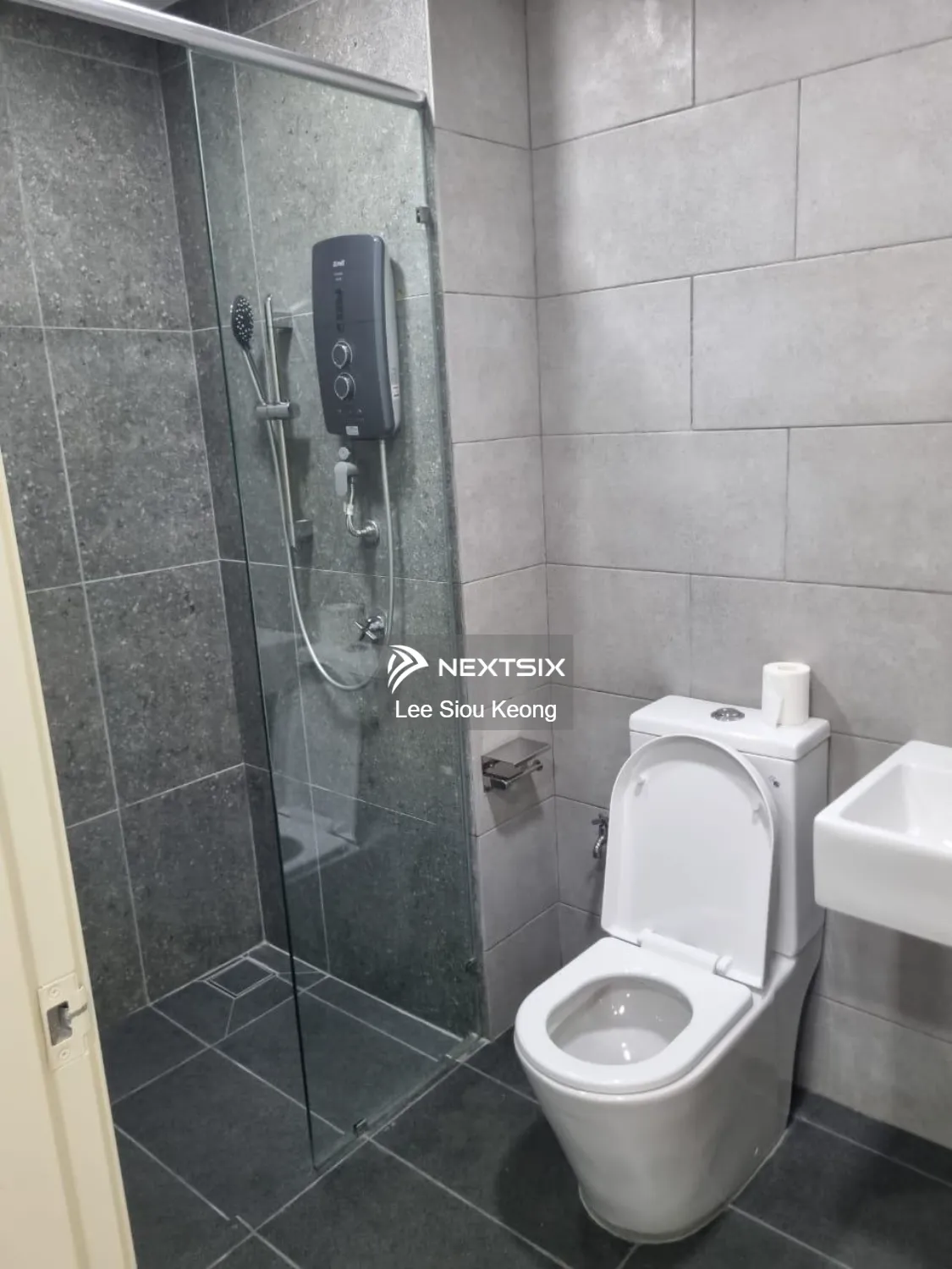 Serviced Residence For Rent in Seri Kembangan Selangor - Image 9
