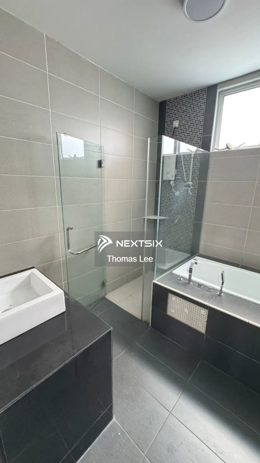 3-sty Terrace/Link House For Sale in Iskandar Puteri (Nusajaya) Johor - Image 9