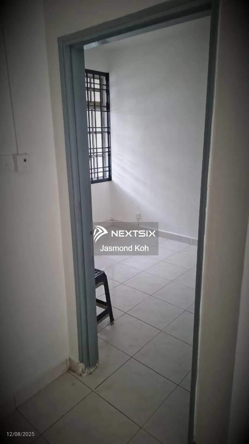 2-sty Terrace/Link House For Sale in Johor Bahru Johor - Image 7