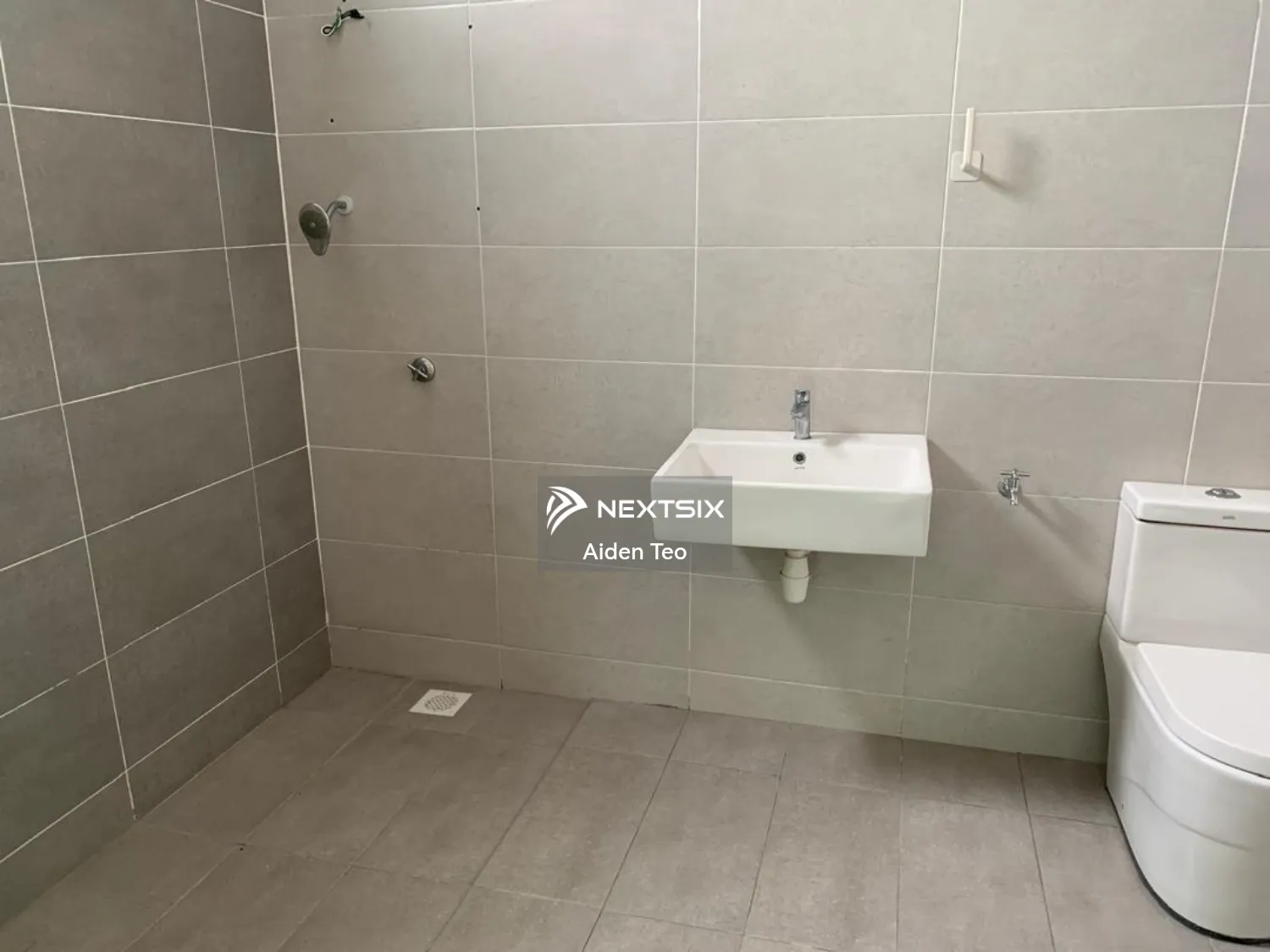 Semi-detached House For Sale in Ayer Keroh Melaka - Image 5