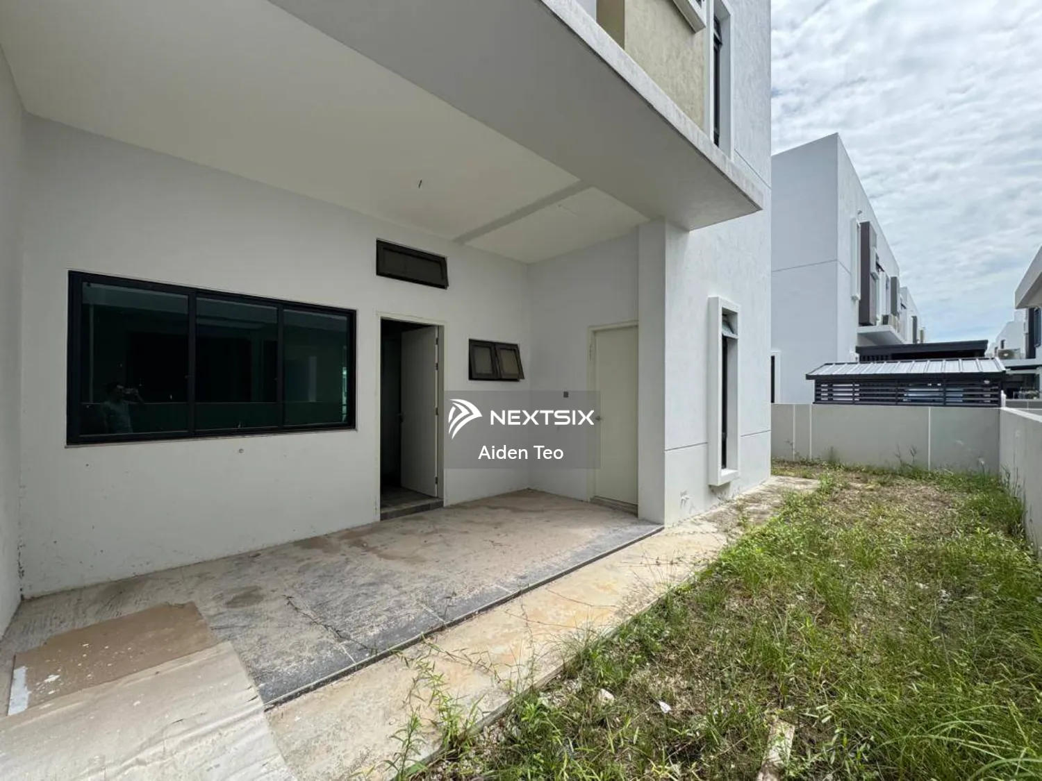 Semi-detached House For Sale in Ujong Pasir Melaka - Image 6
