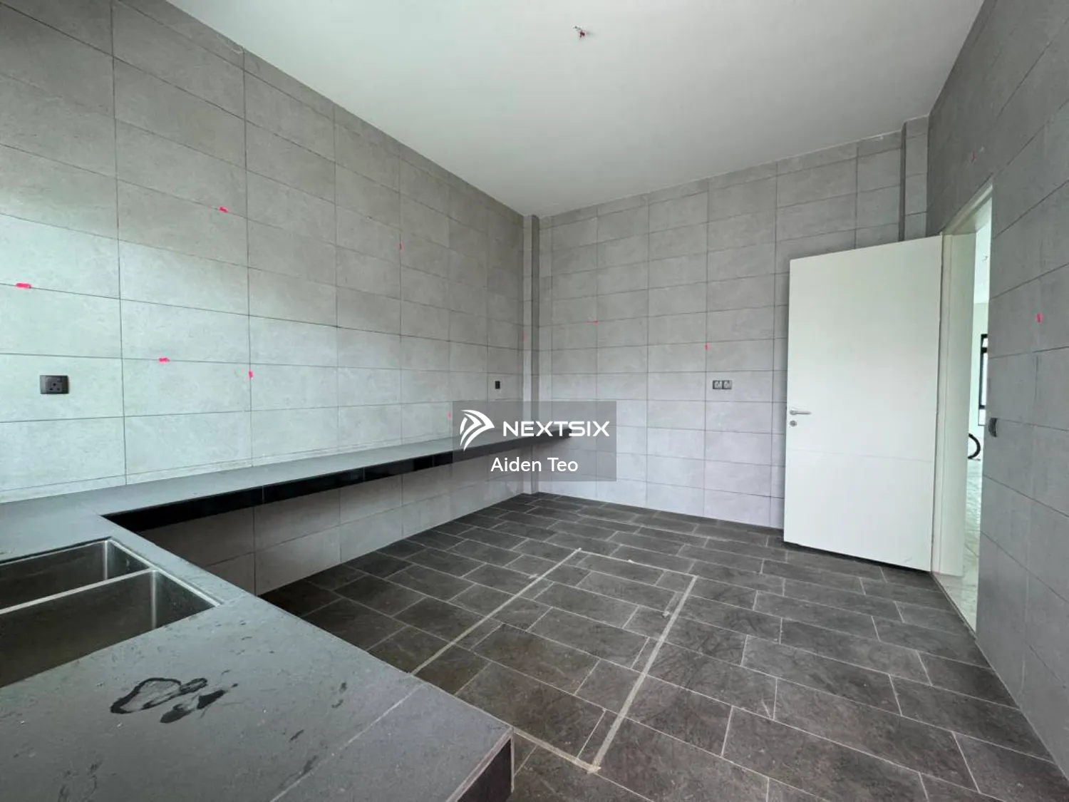 Semi-detached House For Sale in Ujong Pasir Melaka - Image 7