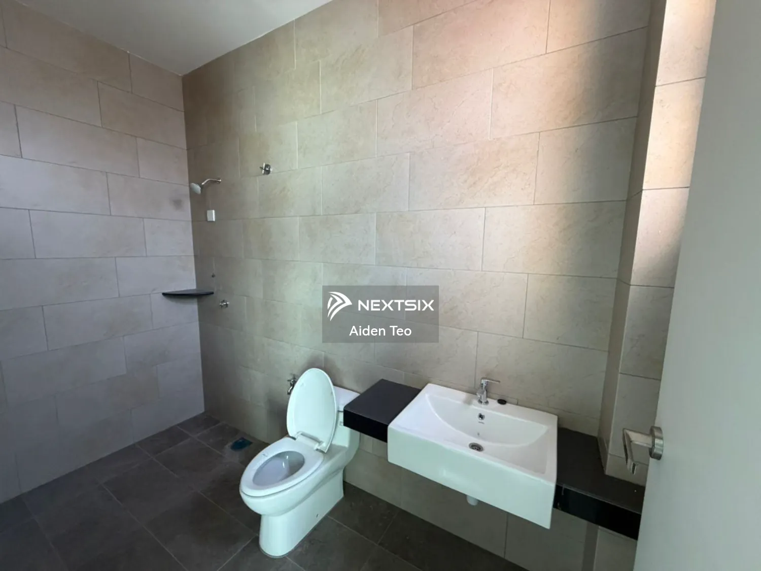 2-sty Terrace/Link House For Sale in Krubong Melaka - Image 6
