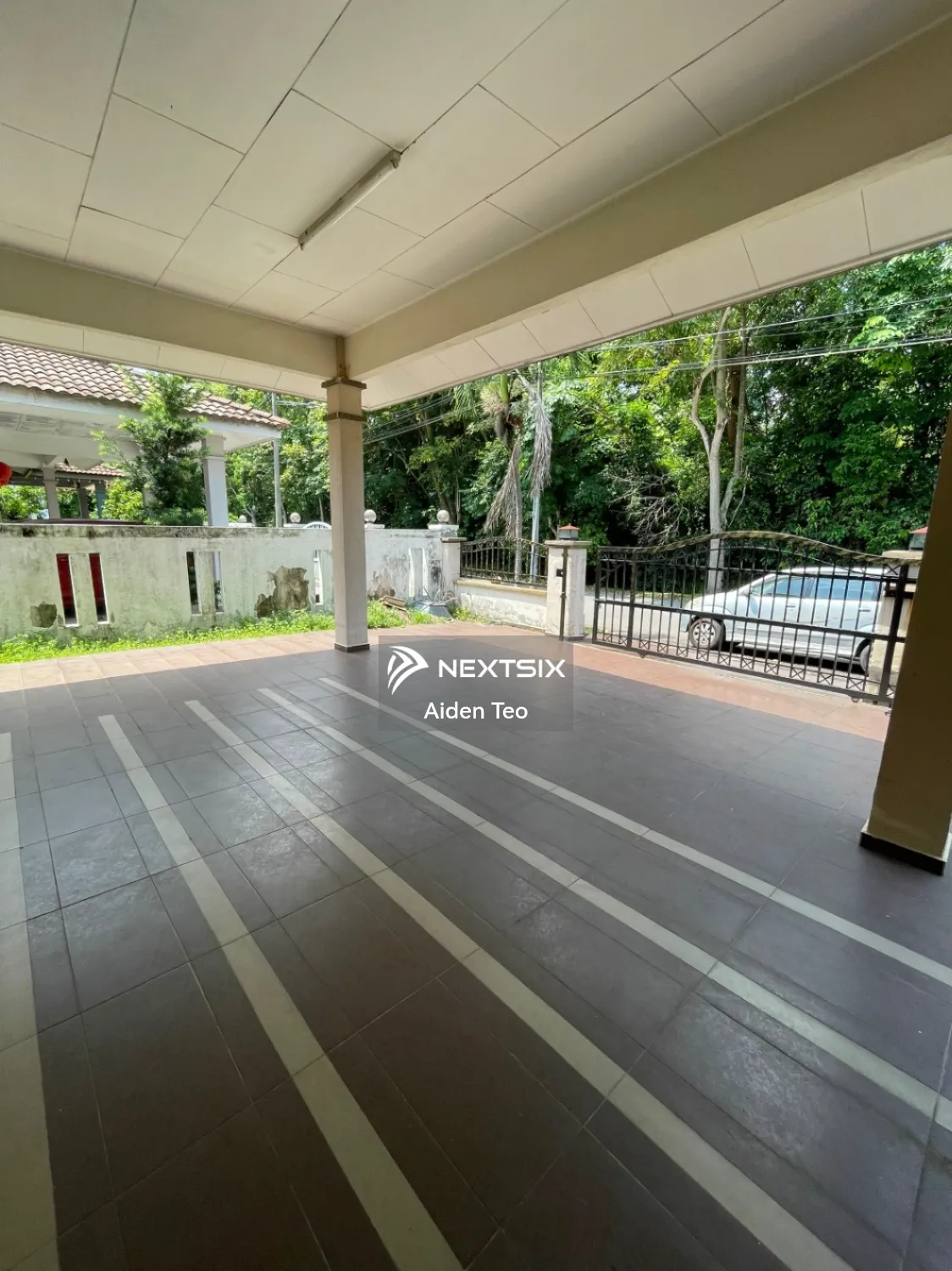 Semi-detached House For Sale in Cheng Melaka
