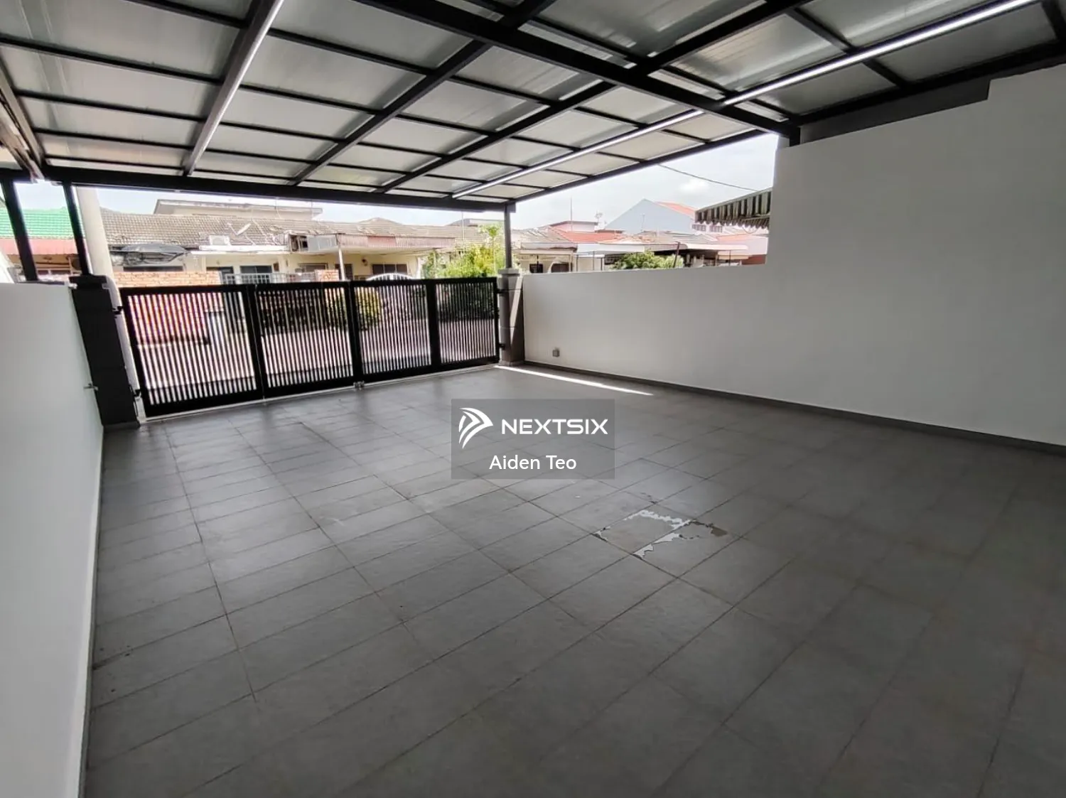 1-sty Terrace/Link House For Sale in Ujong Pasir Melaka - Image 2