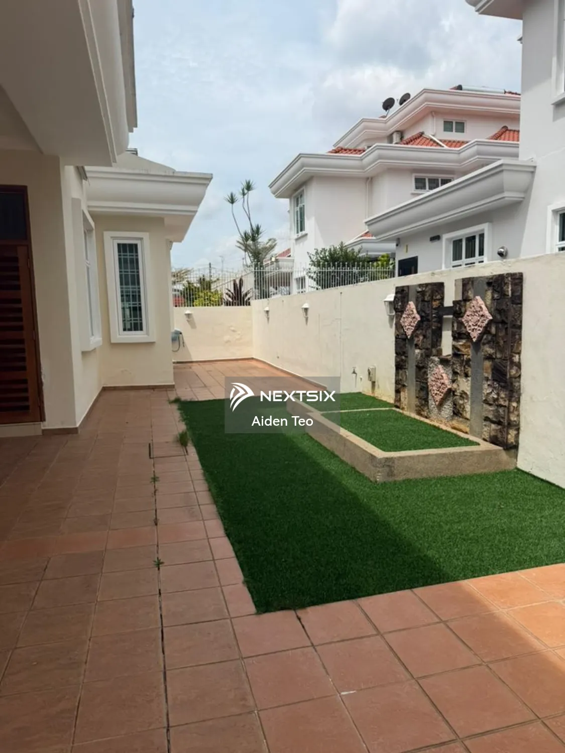 Semi-detached House For Sale in Semabok Melaka