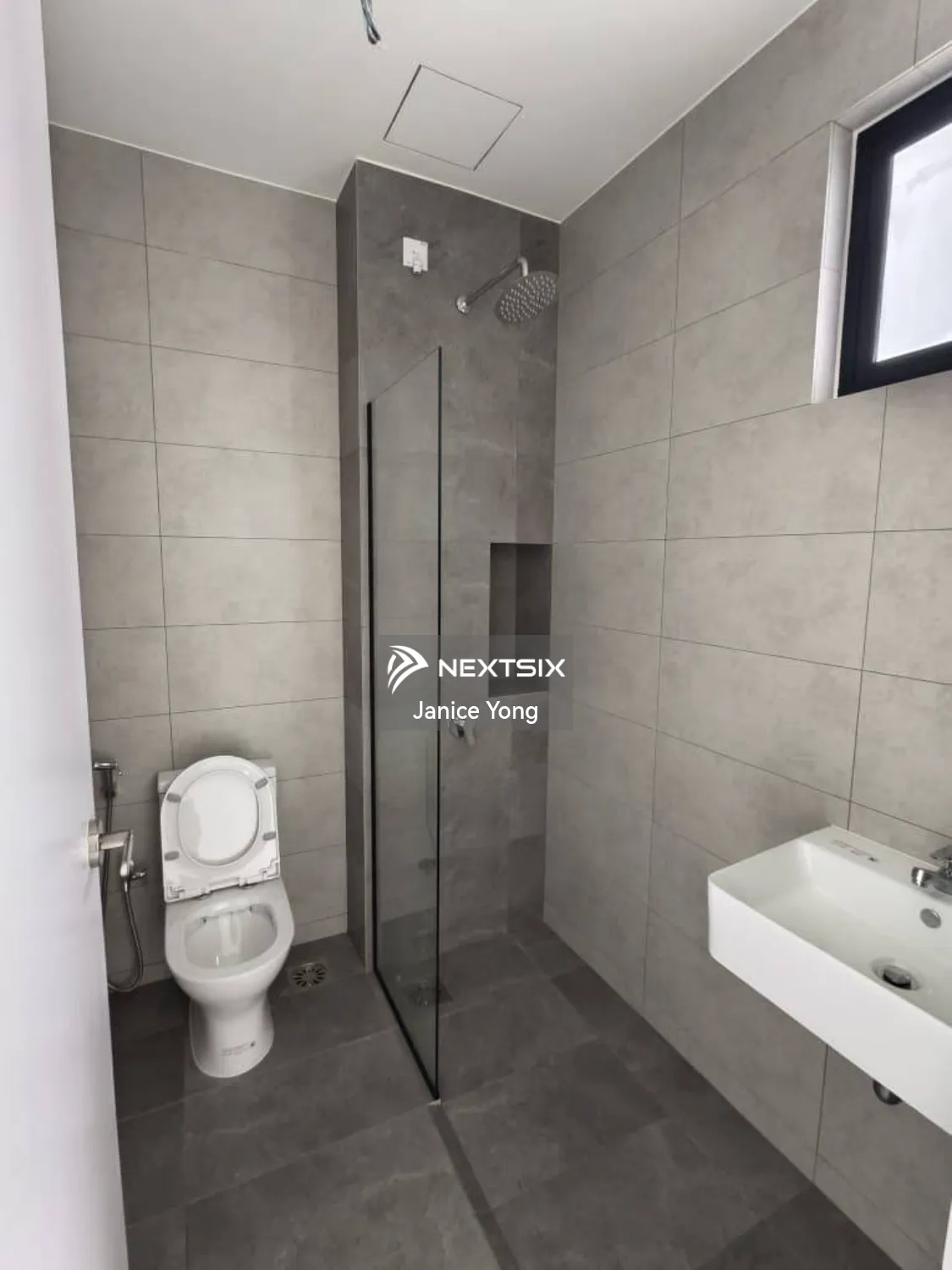 Semi-detached House For Rent in Setia Tropika Johor - Image 24