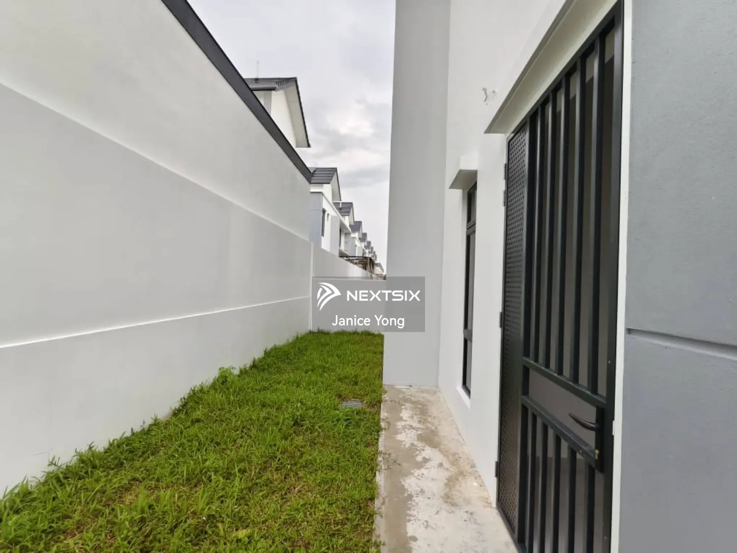 Semi-detached House For Rent in Setia Tropika Johor - Image 26