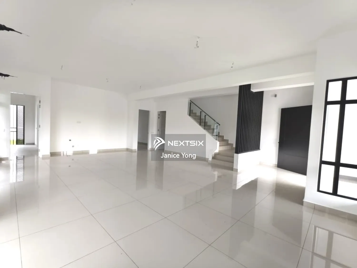 Semi-detached House For Rent in Setia Tropika Johor - Image 6