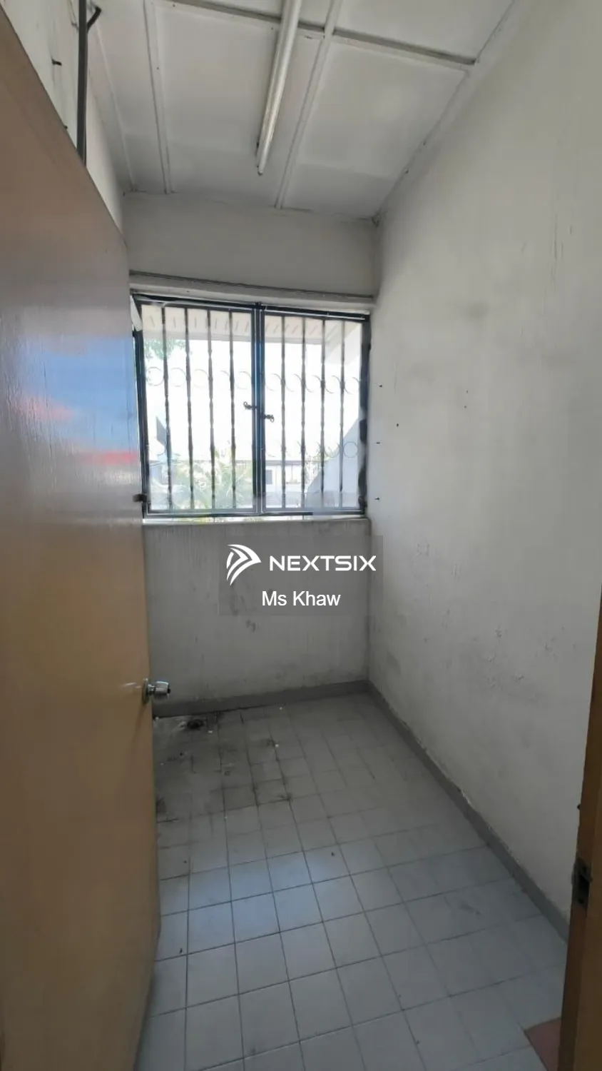 2-sty Terrace/Link House For Sale in Johor Bahru Johor - Image 10
