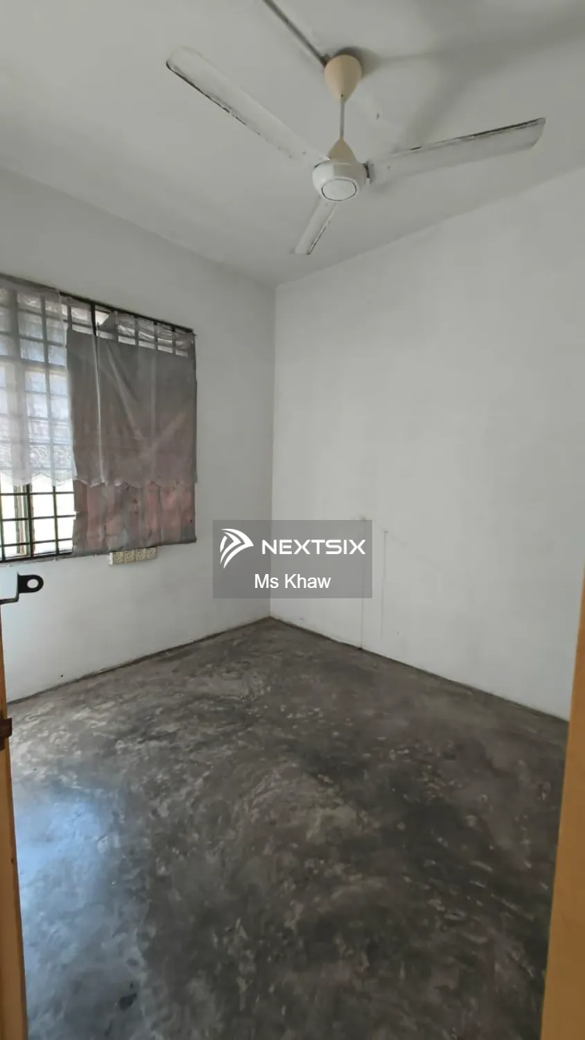 2-sty Terrace/Link House For Sale in Johor Bahru Johor - Image 9