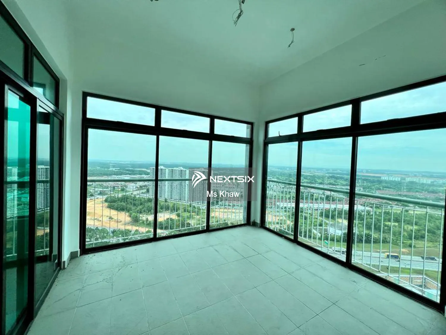 Serviced Residence For Sale in Setia Tropika Johor - Image 2
