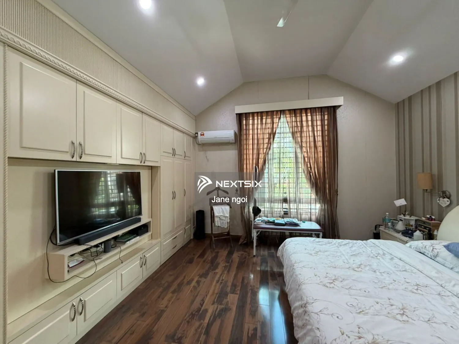 Semi-detached House For Sale in Skudai Johor - Image 5