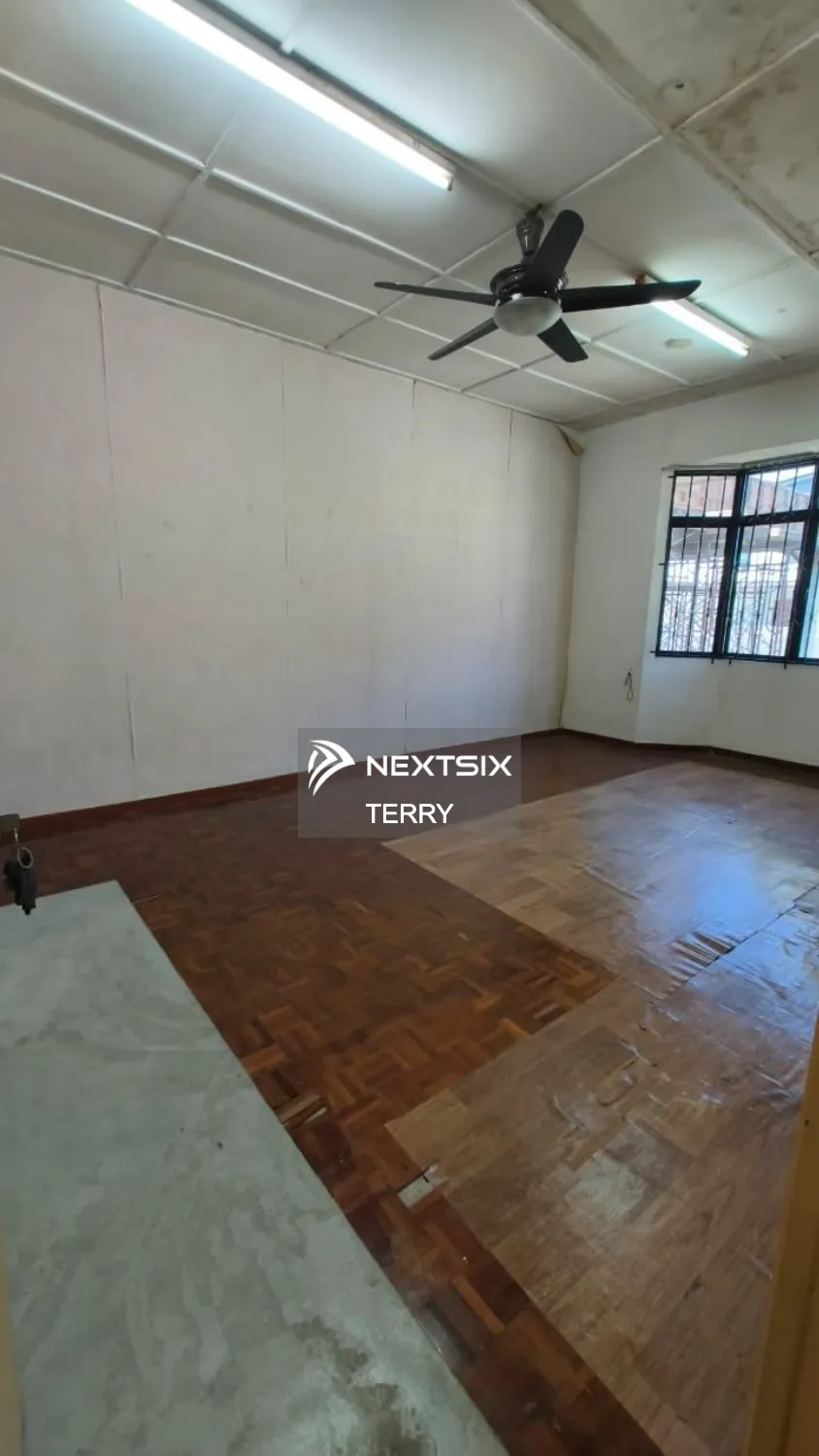 2-sty Terrace/Link House For Sale in Johor Bahru Johor - Image 5