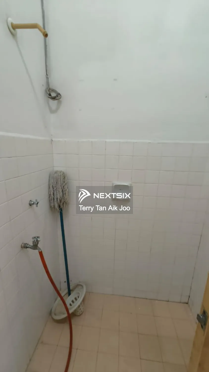 2-sty Terrace/Link House For Sale in Johor Bahru Johor - Image 11