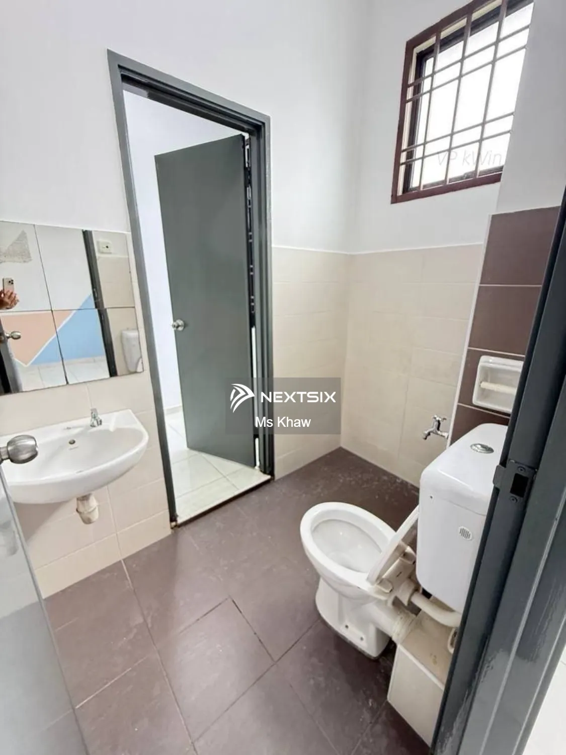 2-sty Terrace/Link House For Sale in Iskandar Puteri (Nusajaya) Johor - Image 2