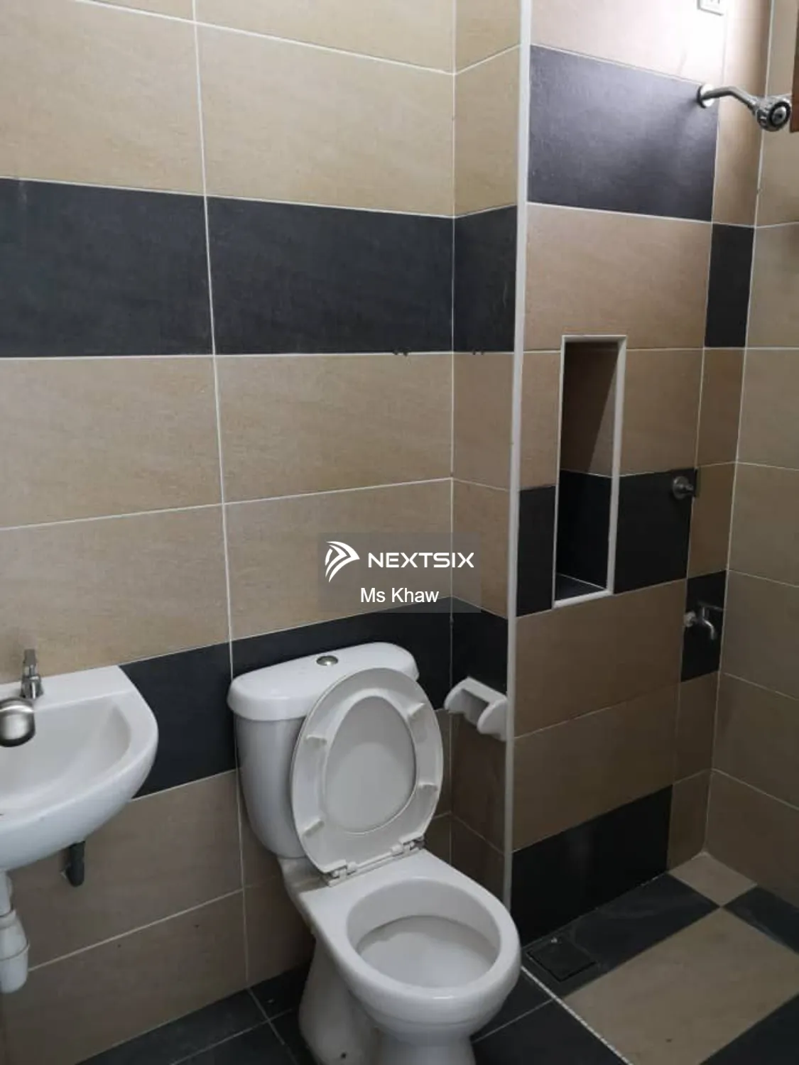 2-sty Terrace/Link House For Sale in Ulu Tiram Johor - Image 8