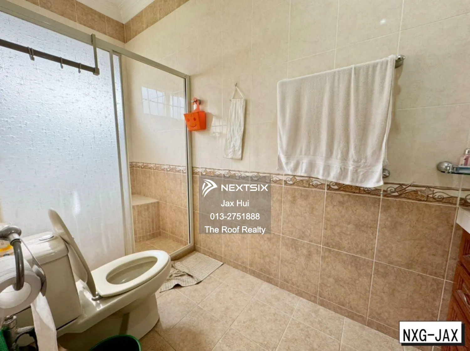 Bungalow For Sale in Klang Selangor - Image 11